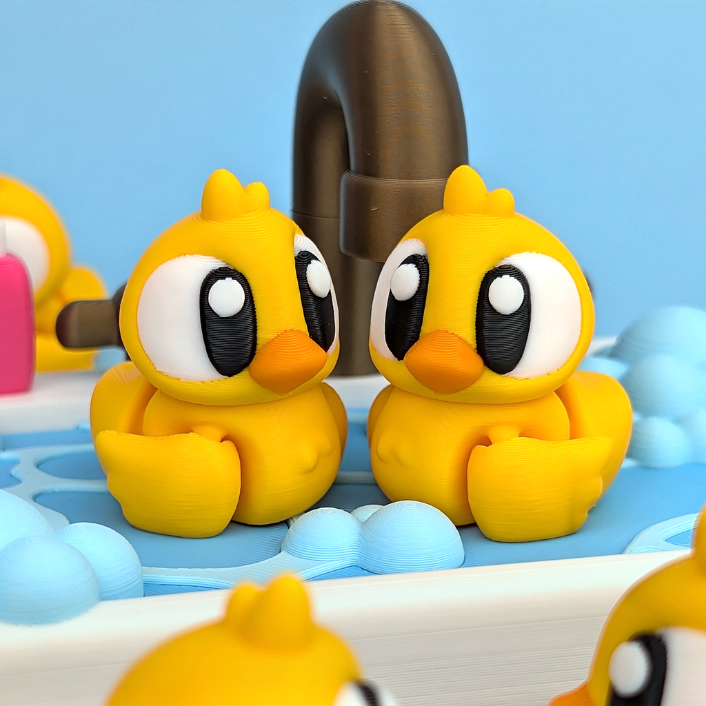 Flexi Duckie in Bathtub Playset