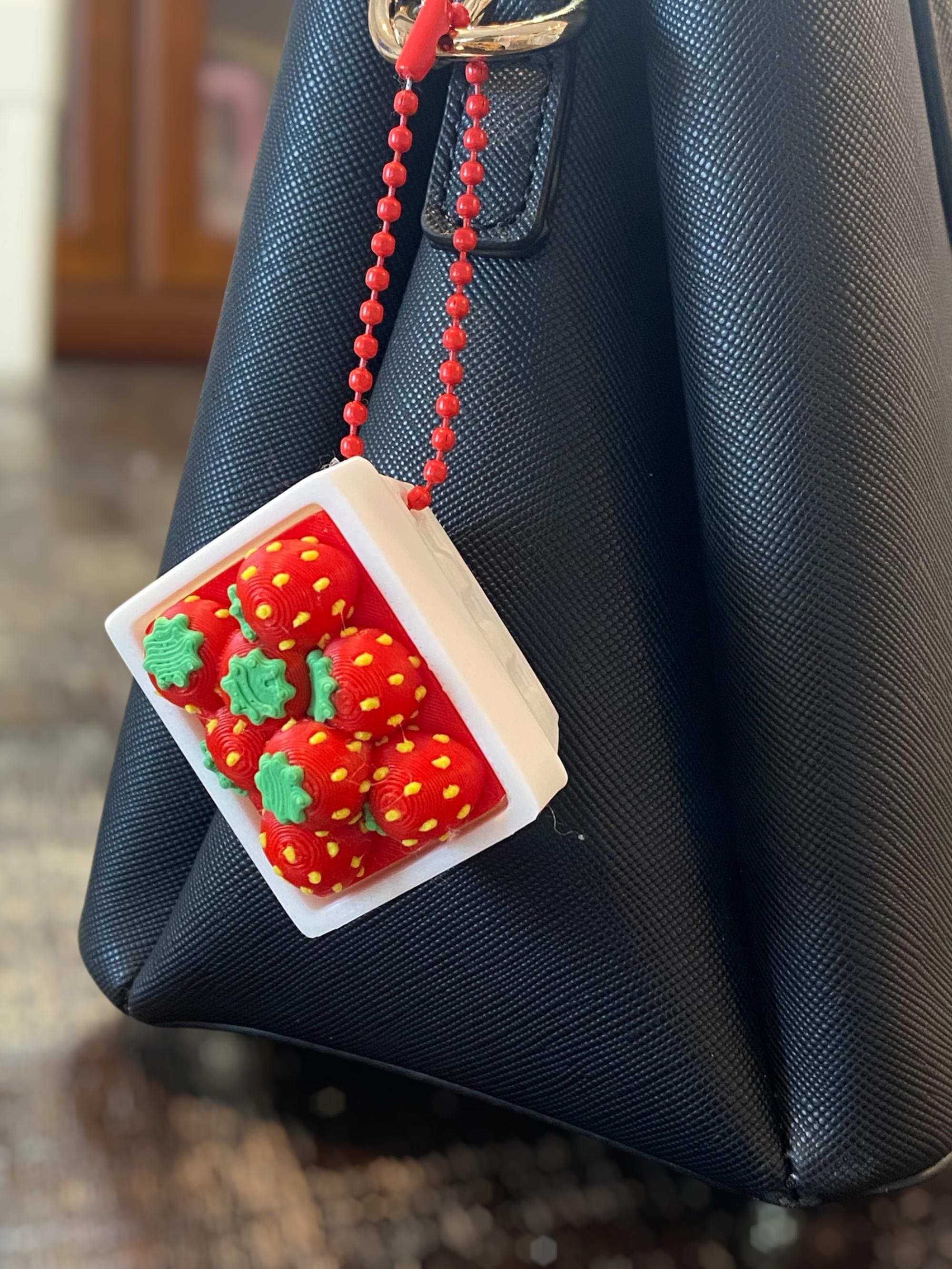 Strawberry Basket Fidget Clicker | Kawaii Sensory Toy, 3D Printed Stress Relief Keychain