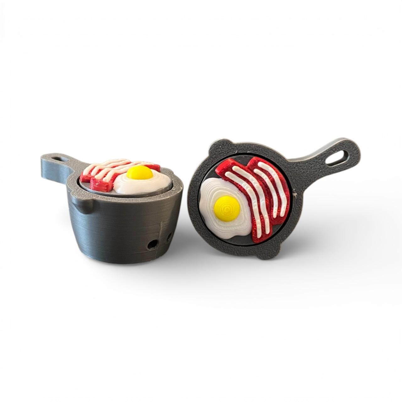 Emotional Support Bacon & Eggs Anxiety Fidget Clicker Keychain | 3D Printed Sensory Toy