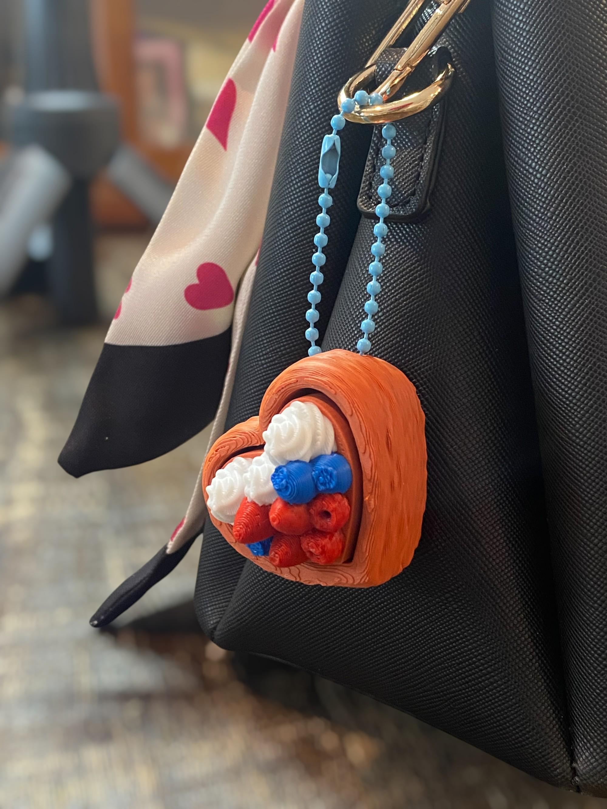 Satisfying Treat Yourself Heart Pastry Anxiety Fidget Clicker Keychain | 3D Printed Sensory Toy