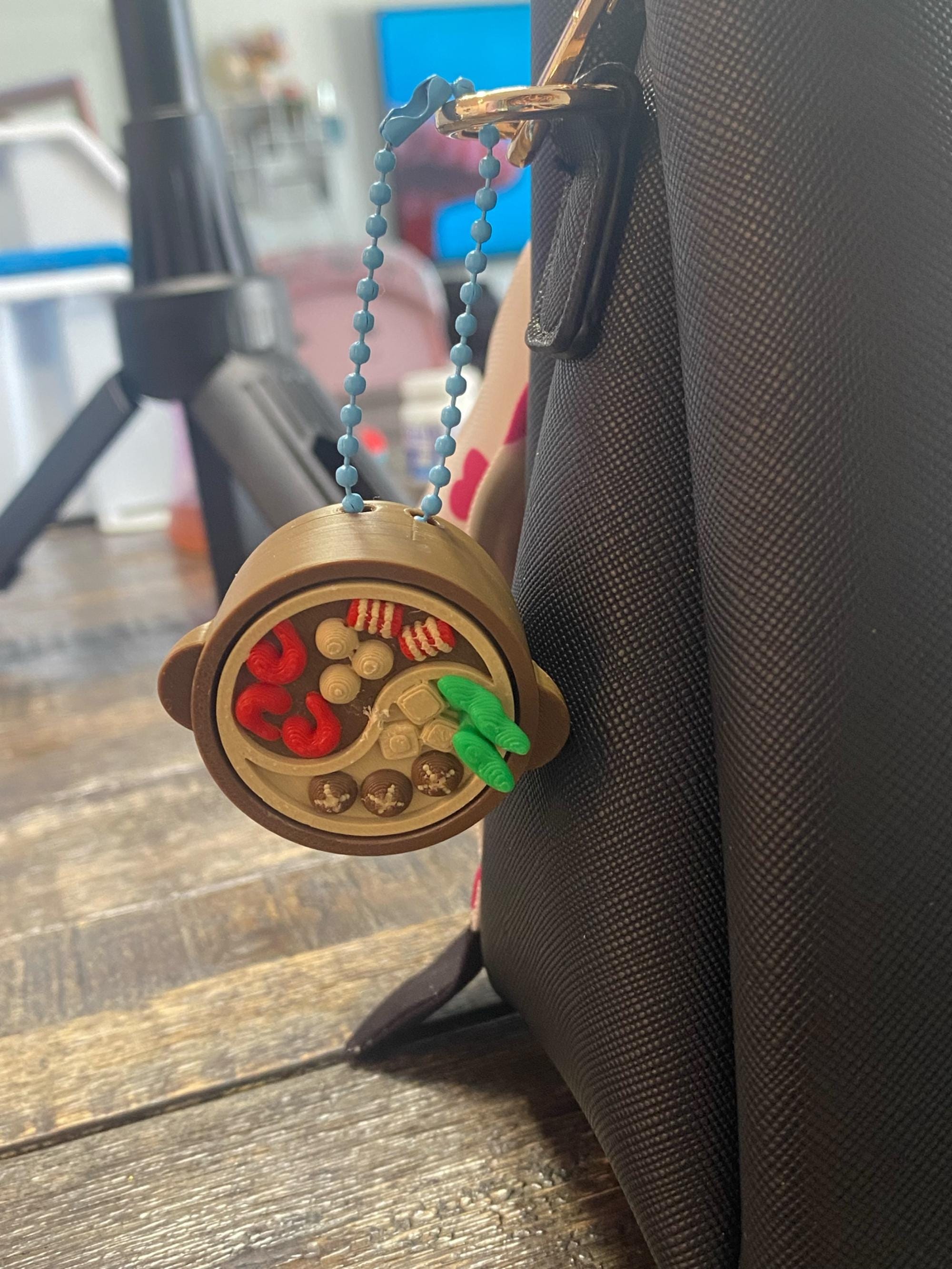 Tactile Hot Pot anxiety Fidget Clicker Keychain | 3D Printed Sensory Toy