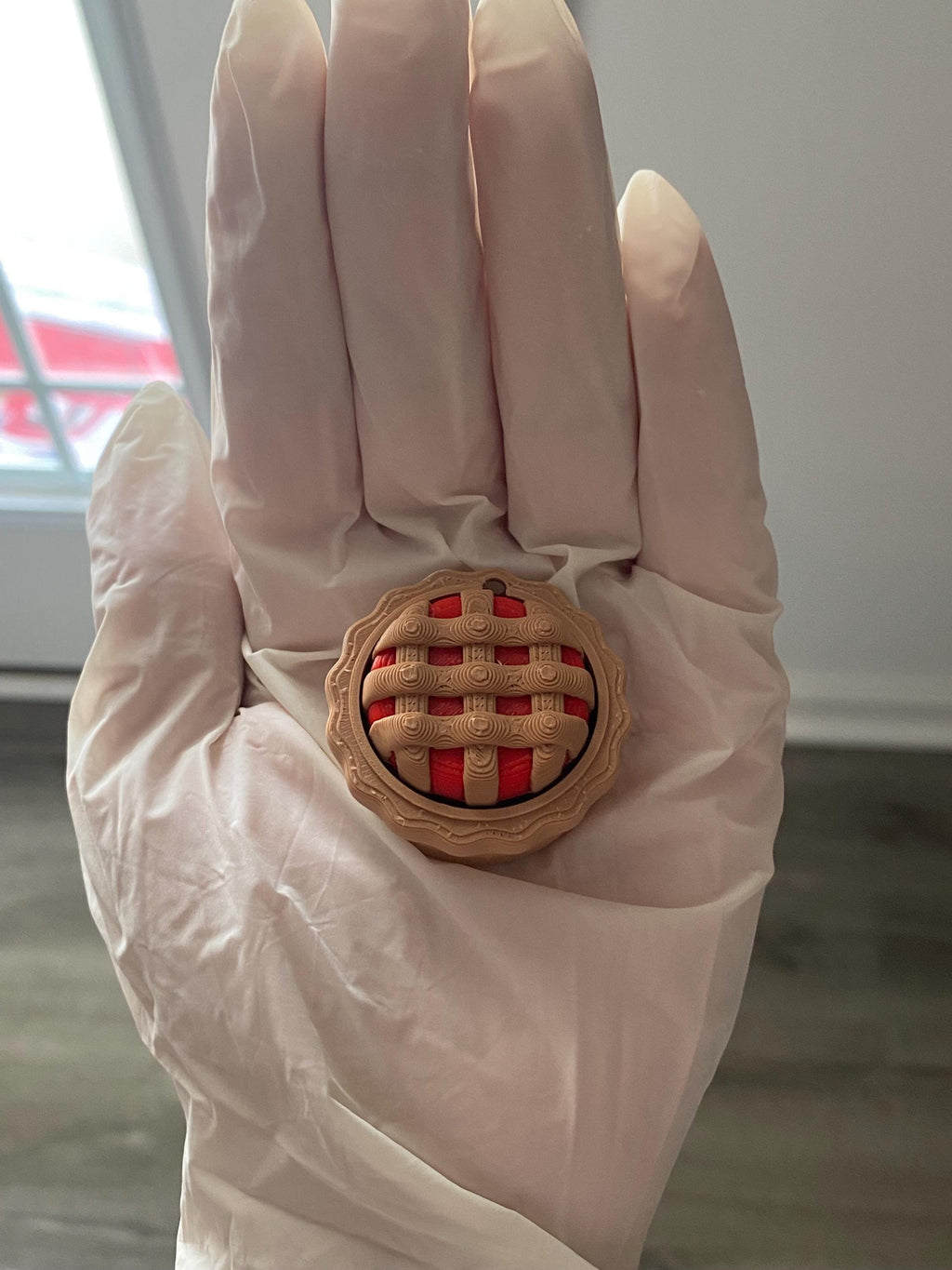 Delicious Twisty Pie Fidget Clicker Keychain | Kawaii Food Sensory Toy, 3D Printed Stress Relief