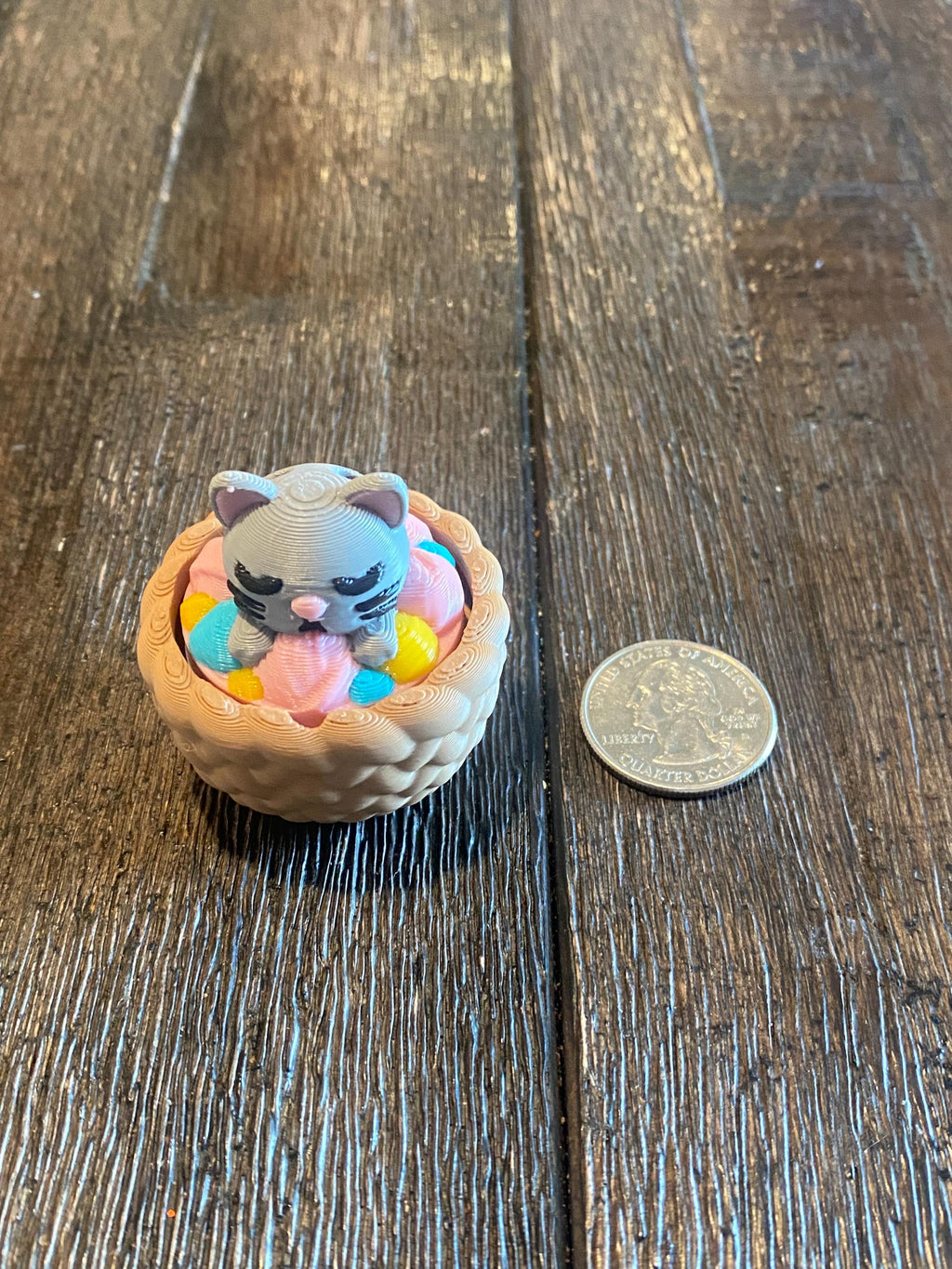 Adorable Cat in Yarn Basket Fidget Keychain | 3D Printed Sensory Toy, Stress Relief Clicker