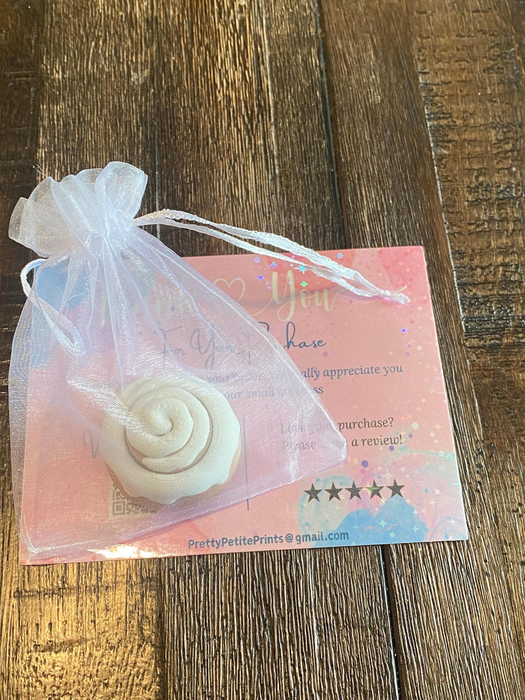 Sweet Cinnamon Roll Anxiety Fidget Clicker Keychain | Kawaii Dessert Sensory Toy