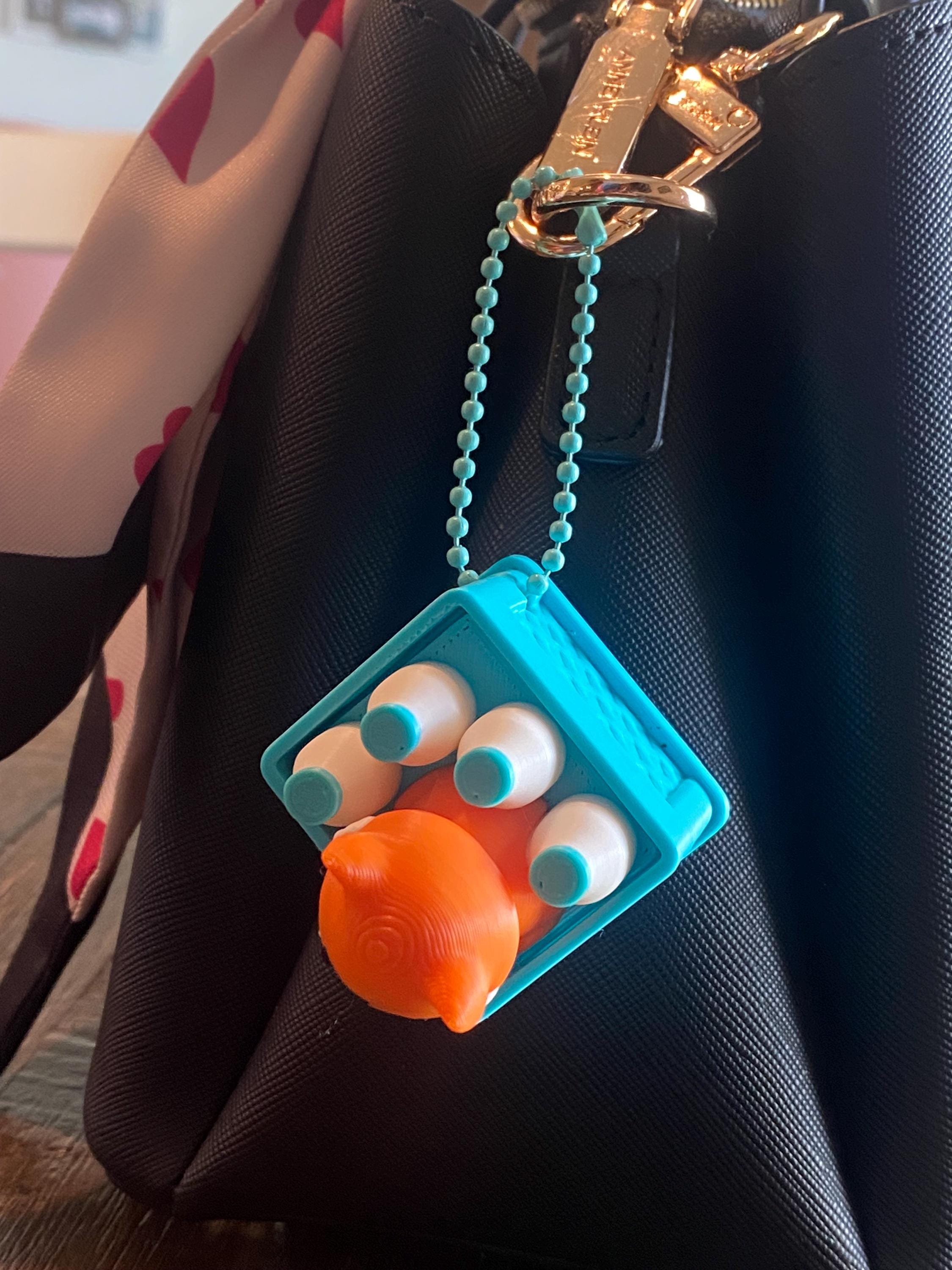 Kitty Cat in Milk Crate Fidget Clicker Keychain | 3D Printed Sensory Toy | Cat Gift