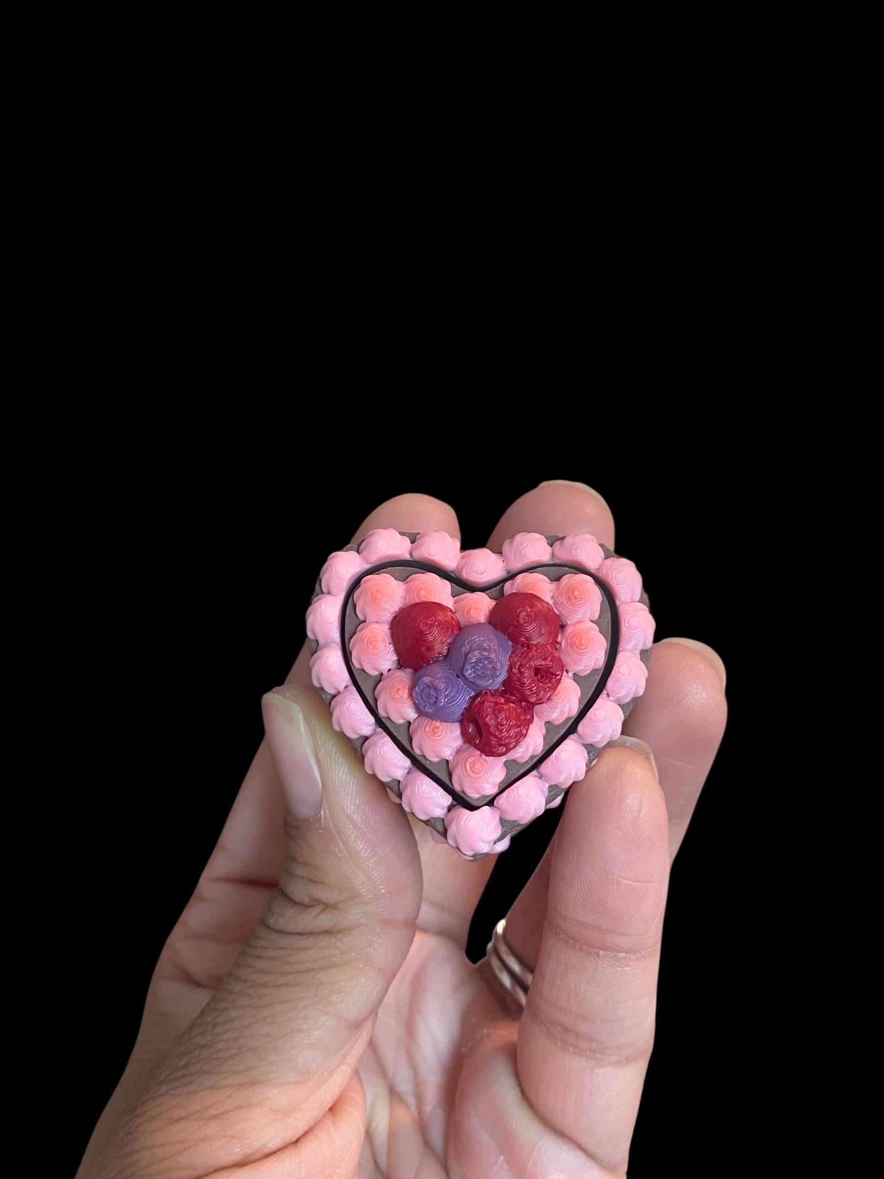 Chocolate Heart Cake Fidget Clicker Keychain | 3D Printed Sensory Toy | Dessert Gift