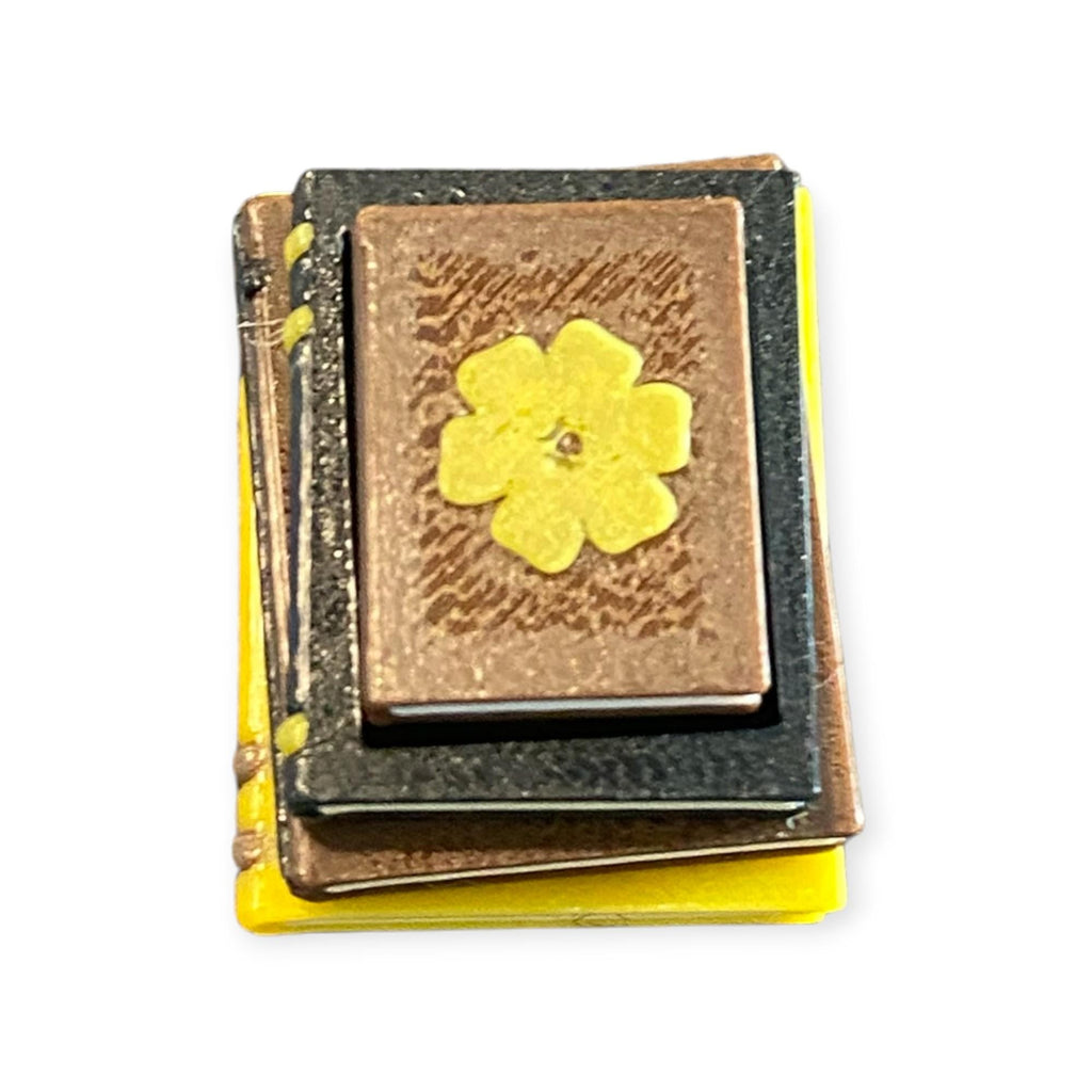 Stacked Books Fidget Clicker Keychain | 3D Printed Sensory Toy | Book Lover Gift