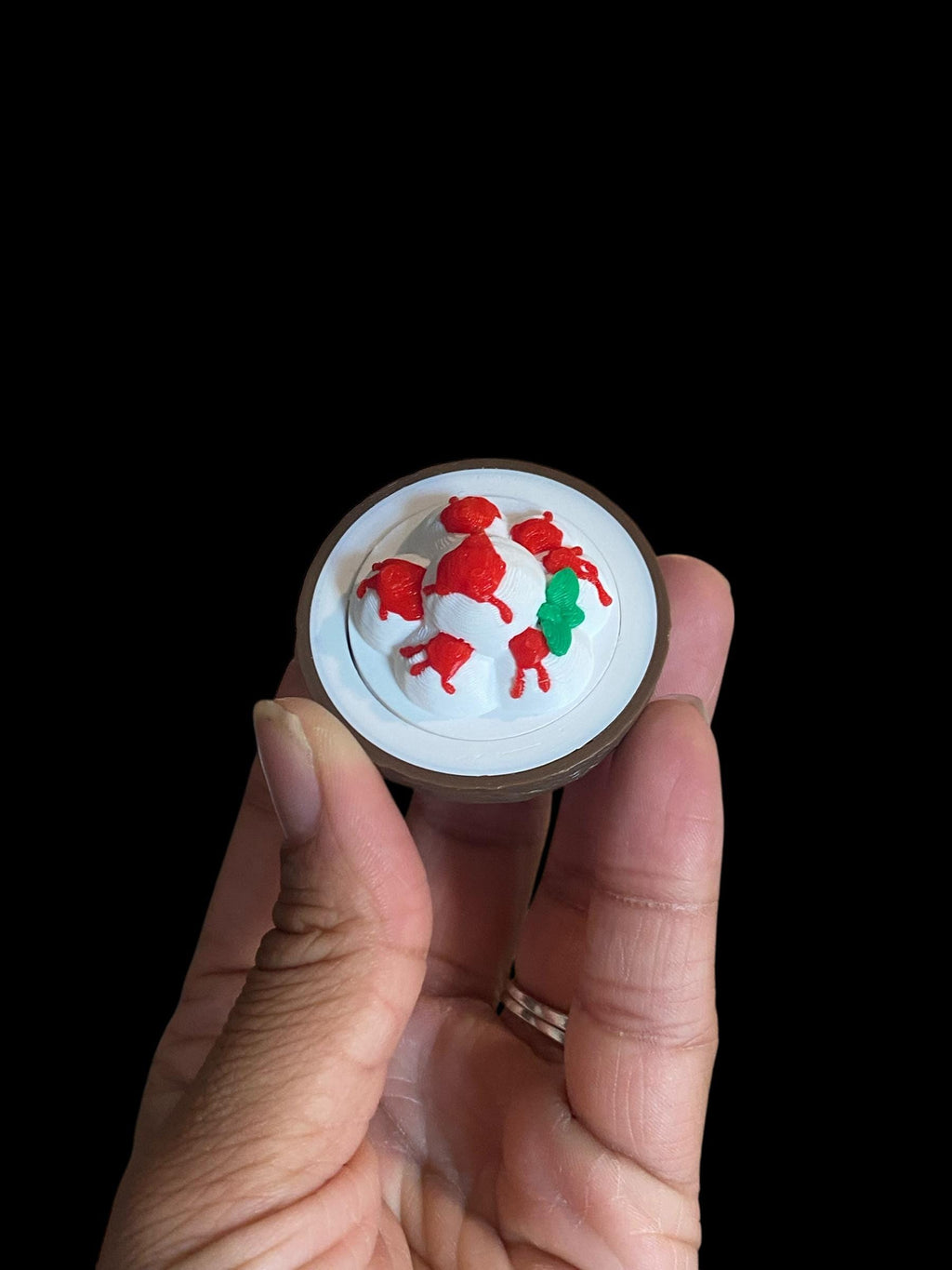 Coconut Ice Cream Sundae Fidget Clicker Keychain | 3D Printed Sensory Toy | Summer Gift