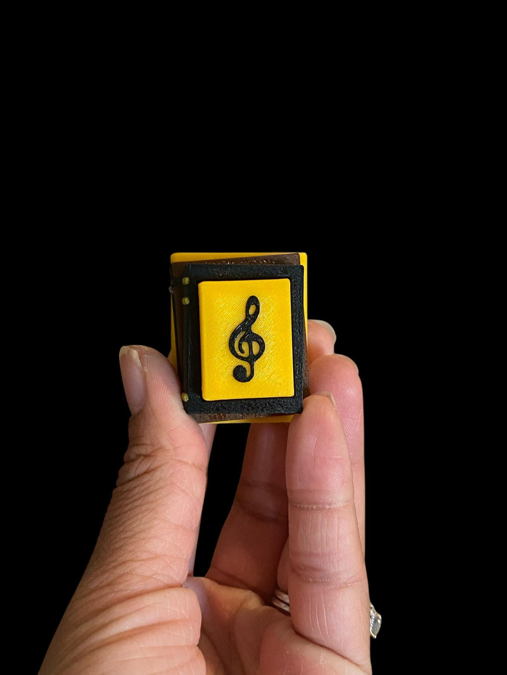 Stacked Books Fidget Clicker Keychain | 3D Printed Sensory Toy | Book Lover Gift